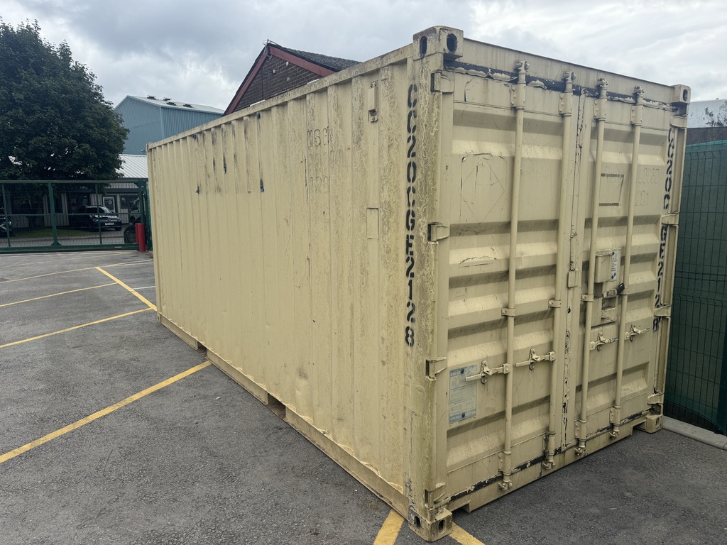 20ft Shipping/Storage Container - Wind and Watertight