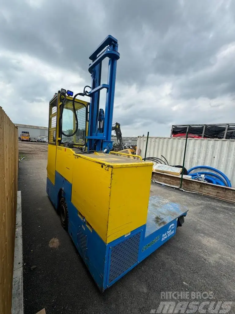 2014 Combilift C3000 STE Electric Sideloader