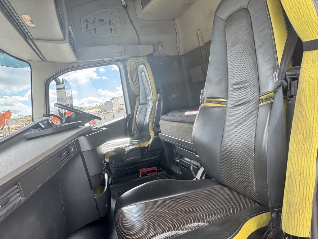 2018/18 Volvo FH16 750 8x4 STG2 - ONLY 232,000miles - 1 Owner