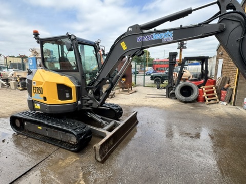 2023 VOLVO ECR50F Excavator - 1 Owner - ONLY 1035hrs