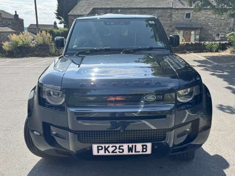 2025/25 Land Rover Defender 90 H/Top - 3 Seater Commercial